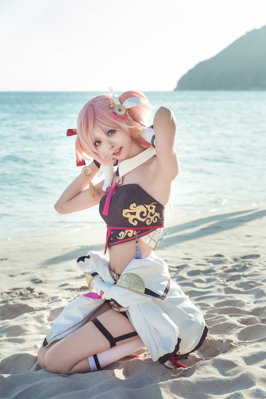 阳光 · 女性 · 亚洲人 4160x6240 #d86qxg